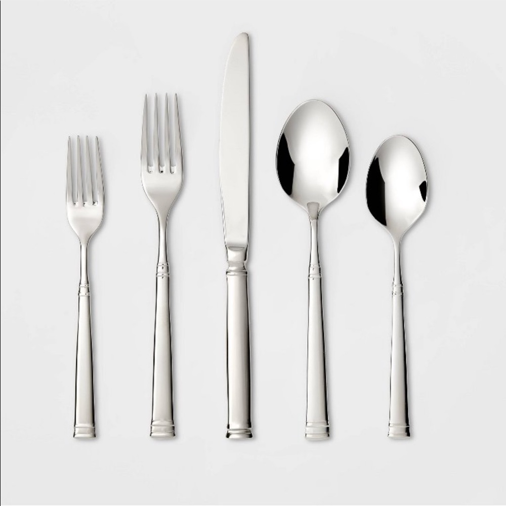 NIB 20-Piece Stainless Steel Hartford Silverware Set by Threshold - Picture 1 of 7